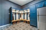 7811 Glen Hollow Lane - Photo 15