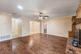 1514 Thomas Lane - Photo 8