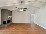 2021 Brentwood Lane - Photo 3