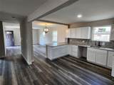 810 Jester Avenue - Photo 7