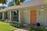 5625 Lake Jackson Street - Photo 3