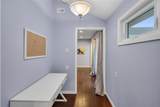 1129 Yorkshire Drive - Photo 15
