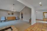1129 Yorkshire Drive - Photo 3