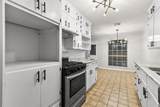 401 Carver Street - Photo 16