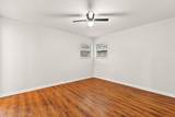 401 Carver Street - Photo 23