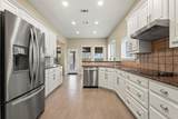 1915 Thornberry Drive - Photo 3