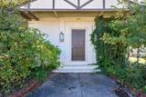 916 Hubbard Street - Photo 2