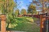 1017 Long Pointe Avenue - Photo 15