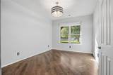 1017 Long Pointe Avenue - Photo 19