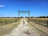 3703 Fm 39 - Photo 2