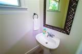 606 May Street - Photo 20