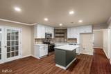 9601 Blom Boulevard - Photo 15