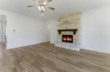 906 Perrin Lane - Photo 15