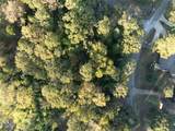 000 Callender Lake Drive - Photo 2