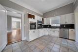 1015 Walker Street - Photo 8