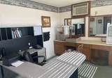 1112 Main - Photo 9
