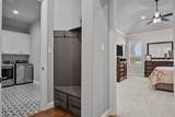 9009 Hidden Pond Street - Photo 15
