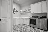9009 Hidden Pond Street - Photo 17