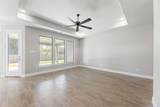 2110 Briarwood - Photo 8