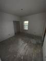 120 Painted Horse Drive - Photo 18