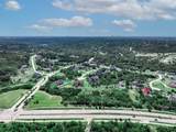 1001 Lakeview Drive - Photo 4