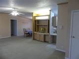 422 Hutchinson Street - Photo 12