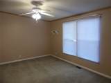422 Hutchinson Street - Photo 22