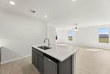 8216 Kingfisher Road - Photo 7