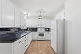 1731 Summit Street - Photo 8