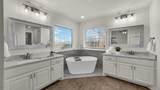 1735 Woodridge Court - Photo 15