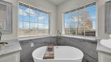 1735 Woodridge Court - Photo 16