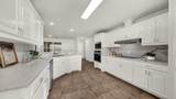 1735 Woodridge Court - Photo 9
