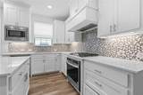 2714 Parkview Place - Photo 12