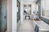 818 Montrose Drive - Photo 16