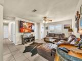 325 Huggins Drive - Photo 3