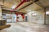 2611 Amherst Avenue - Photo 10