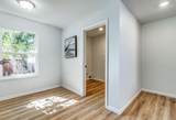 8011 Woodhue Road - Photo 9