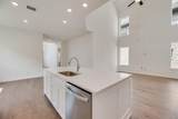 729 Isabel Street - Photo 12