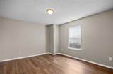 8413 Southern Prairie Drive - Photo 17
