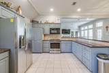 803 Williamsburg Drive - Photo 10