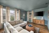 205 Cynisca Street - Photo 5