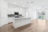 2805 Concord Drive - Photo 8