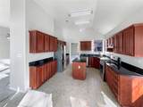 8402 Trail Lake Drive - Photo 18