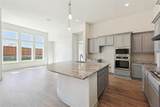 313 Trinity Court - Photo 6