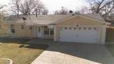 913 Russell Road - Photo 2