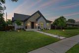 9007 Leaside Drive - Photo 1