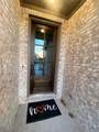 140 Kenilworth Lane - Photo 2