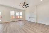 4021 Esmalda Street - Photo 6