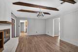 960 Roanoke Drive - Photo 10