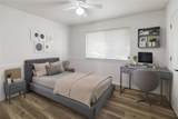 813 Silverbrook Drive - Photo 17